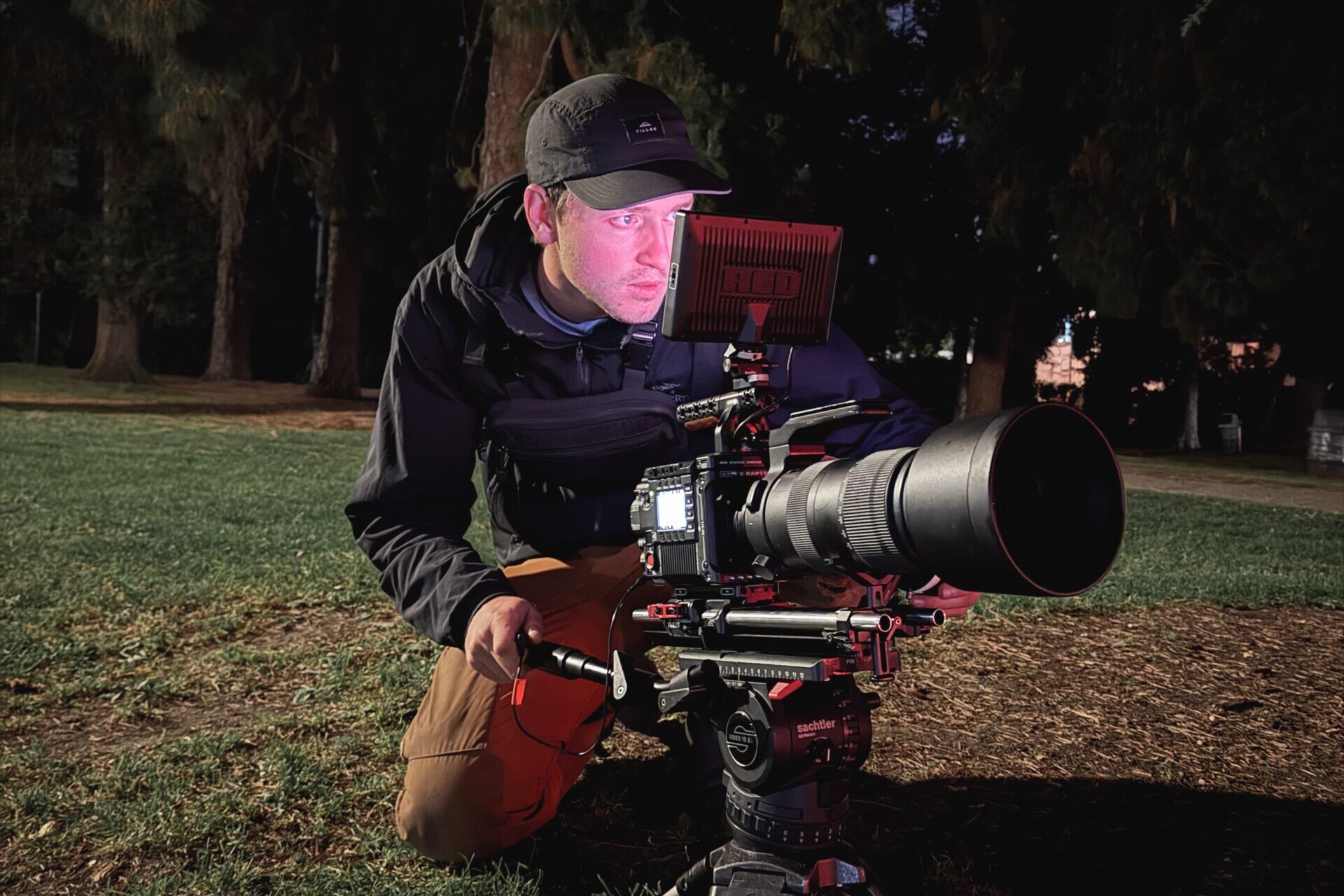 Behind the scenes of Andrew Studer filming urban wildlife in Los Angeles, California at night